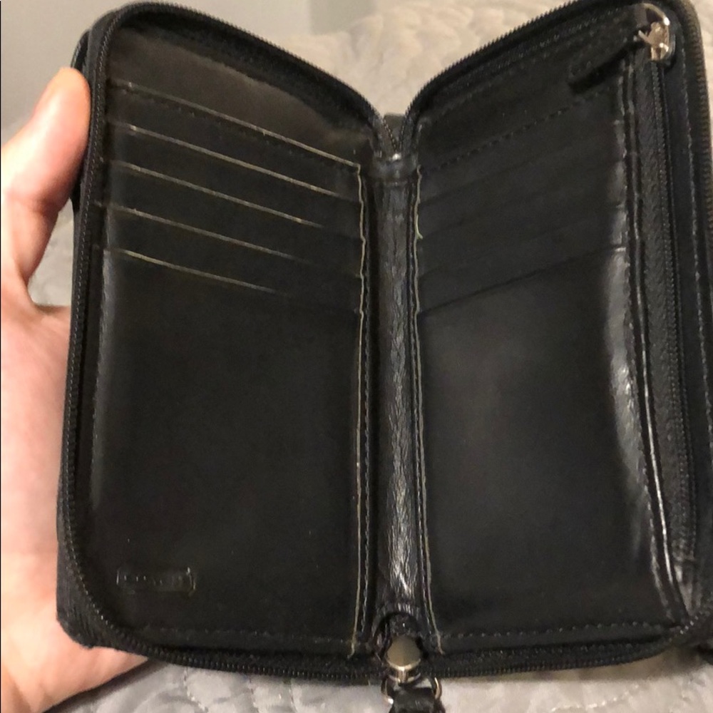 Used - Picture 2 of 2